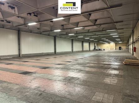 Pronájem výrobní prostor, 1 850 m²