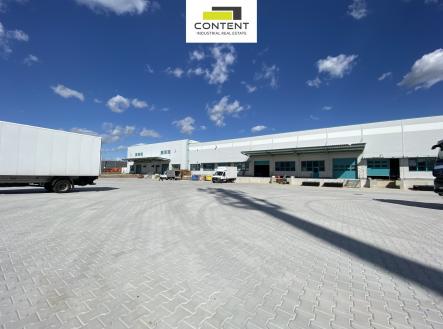 Pronájem skladovací prostor, 1 000 m²