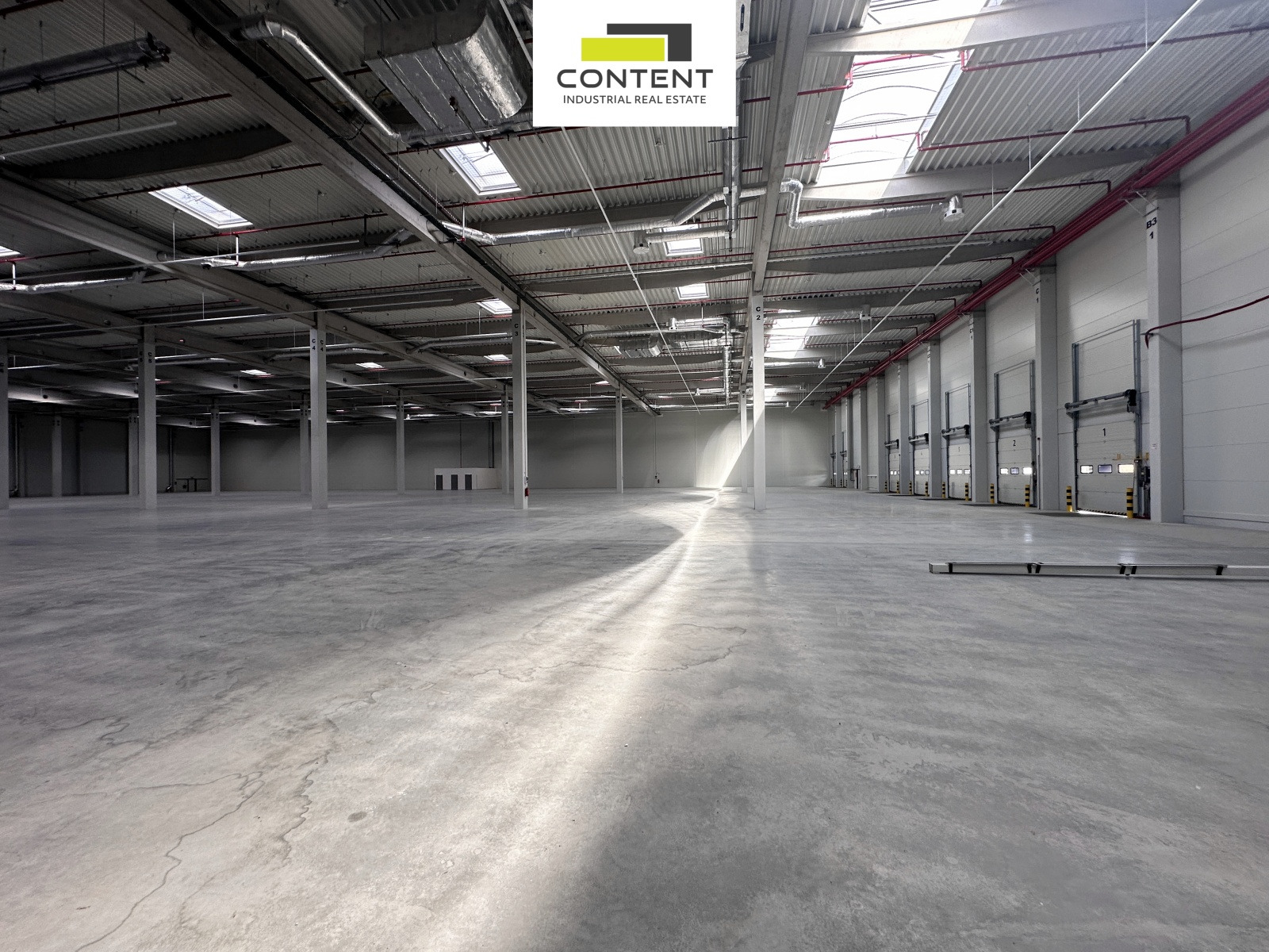 Pronájem novostavby skladu, výrobních prostor 19.825 m², Pohořelice