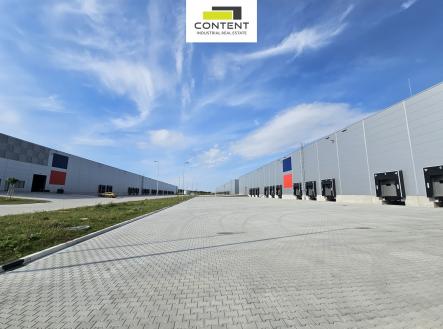 Pronájem skladovací prostor, 3 500 m²