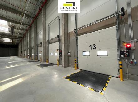 Pronájem skladovací prostor, 8 000 m²