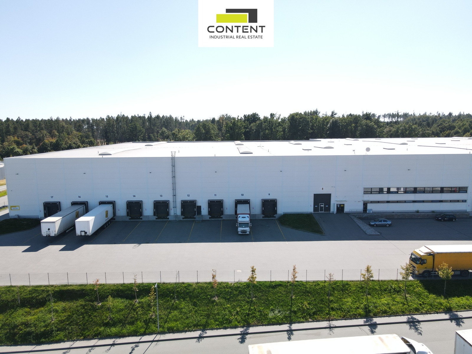 Pronájem skladu, výrobních prostor 32.000 m², Velká Bíteš, D1