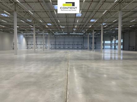 Pronájem výrobní prostor, 5 672 m²