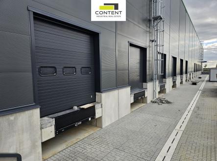 Pronájem výrobní prostor, 5 121 m²