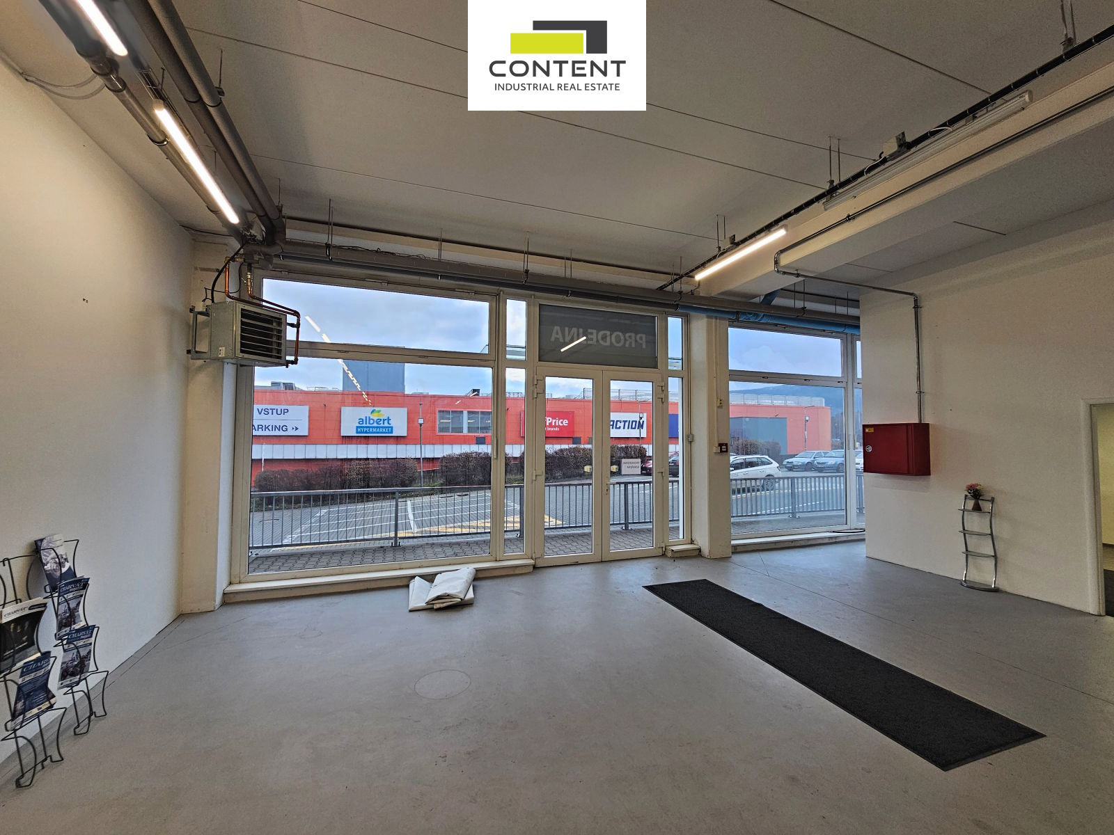 Pronájem obchodních prostor 334 m², Liberec