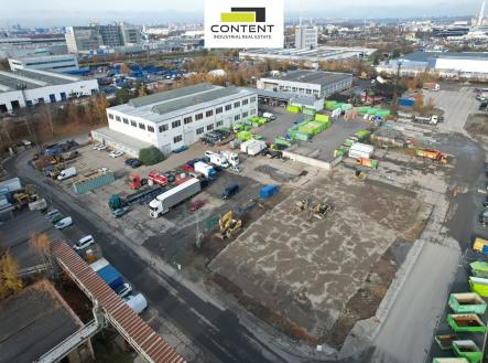 Pronájem skladovací prostor, 1 458 m²