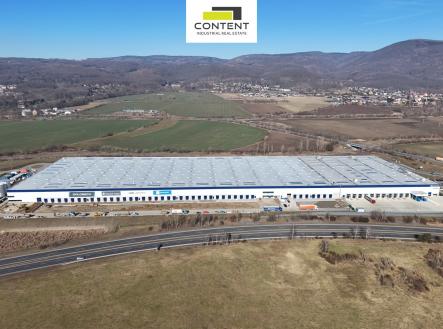 Pronájem výrobní prostor, 4 300 m²