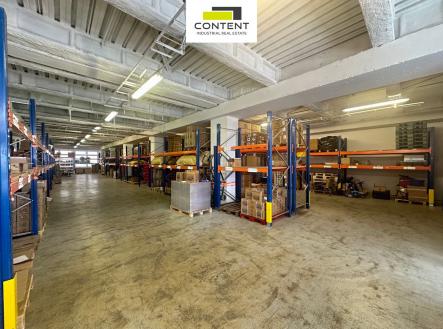 Pronájem skladovací prostor, 660 m²