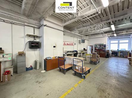 Pronájem skladovací prostor, 660 m²