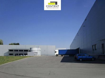 Pronájem skladovací prostor, 9 825 m²