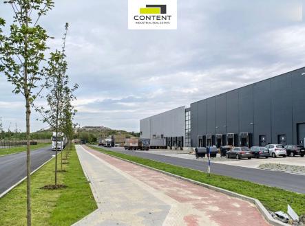 Pronájem skladovací prostor, 13 500 m²