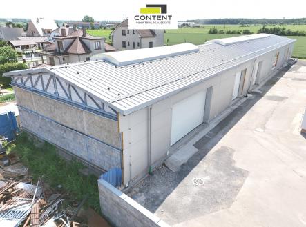 Pronájem skladovací prostor, 867 m²