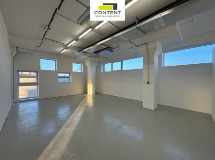 Pronájem skladovací prostor, 435 m²