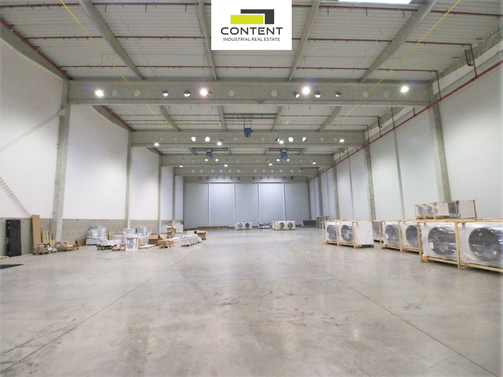 Pronájem skladu, výrobních prostor 2.157 m², Kozomín, D8