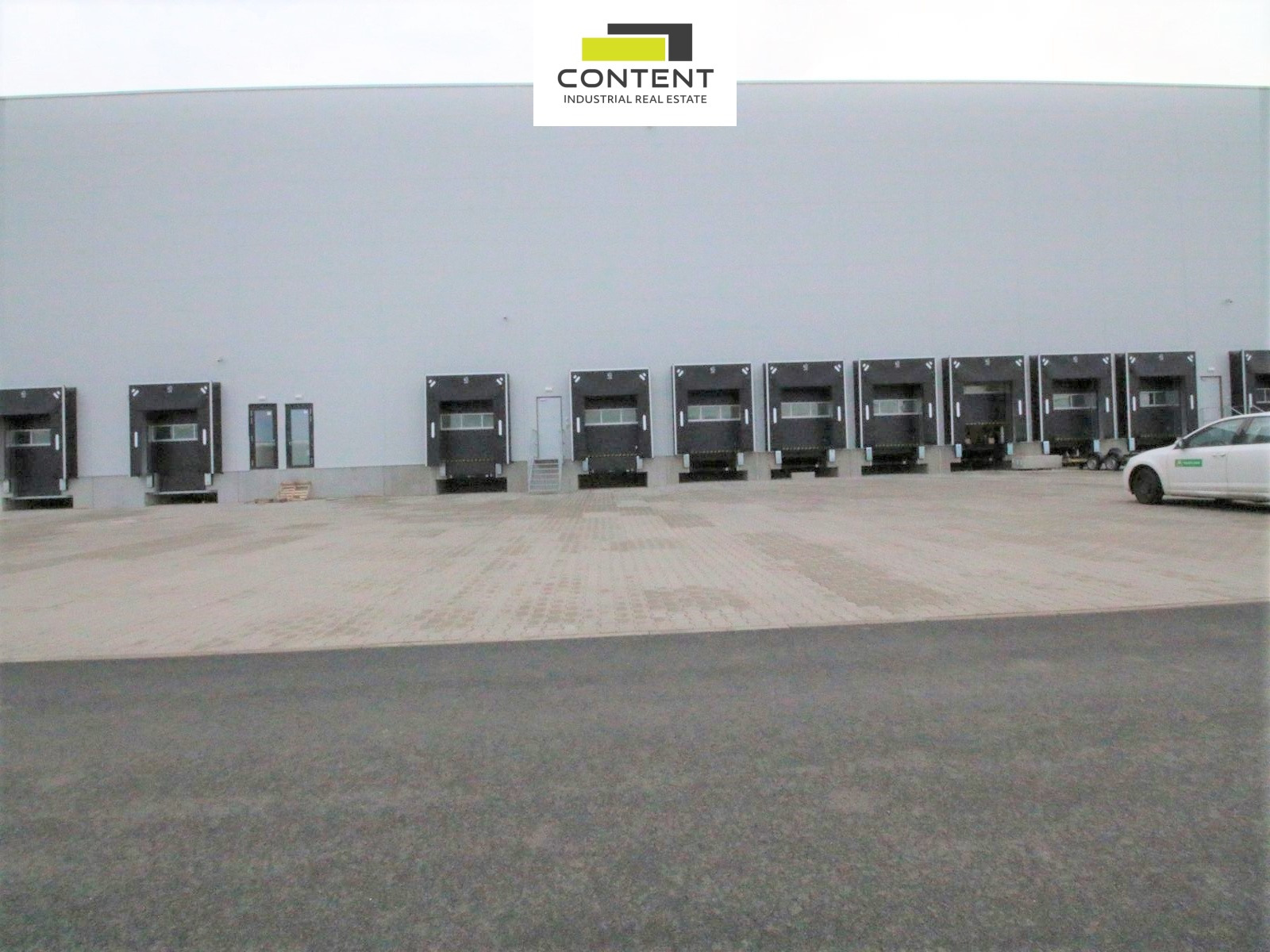 Pronájem skladu, výrobních prostor 2.157 m², Kozomín, D8