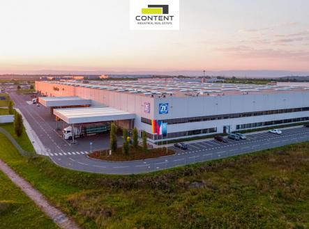 Pronájem výrobní prostor, 9 131 m²