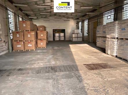 Pronájem výrobní prostor, 456 m²