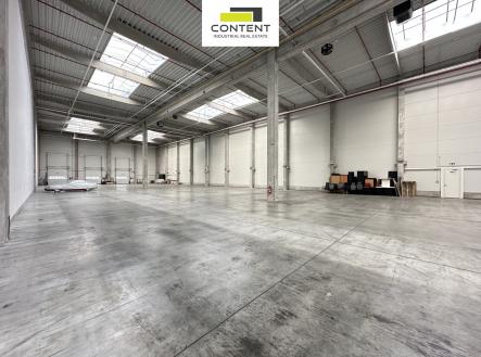 Pronájem výrobní prostor, 4 859 m²