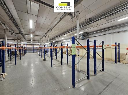 Pronájem skladovací prostor, 1 500 m²