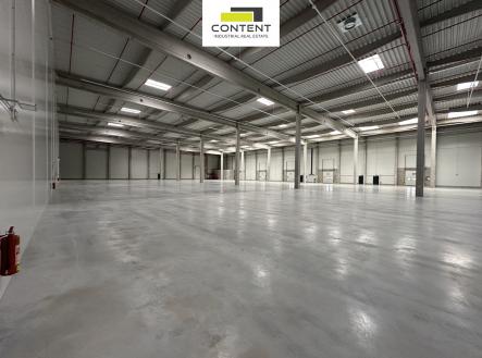 Pronájem skladovací prostor, 3 000 m²