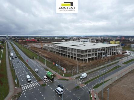 Pronájem skladovací prostor, 9 606 m²