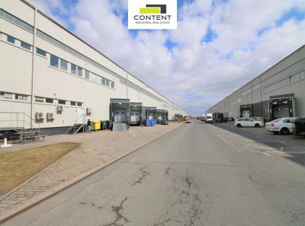 Pronájem skladovací prostor, 4 264 m²