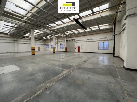 Pronájem skladovací prostor, 2 513 m²