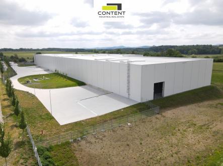 Pronájem výrobní prostor, 3 000 m²