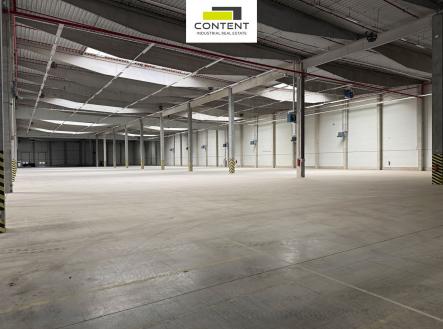 Pronájem výrobní prostor, 6 928 m²