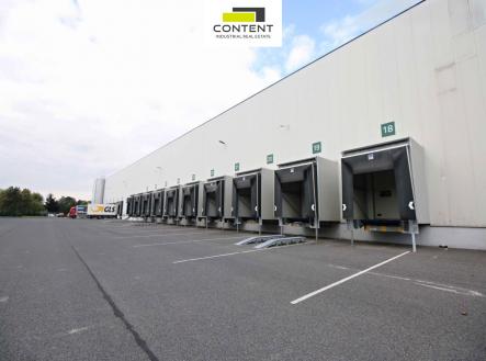 Pronájem skladovací prostor, 4 733 m²