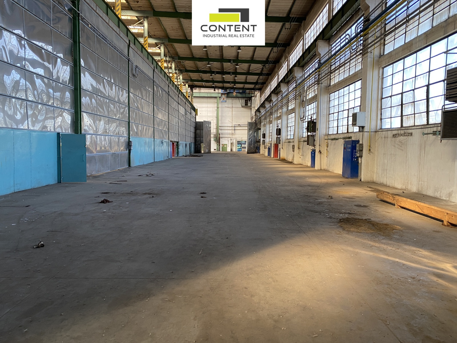 Pronájem skladu, výrobních prostor 1.080 m², Hradec Králové - Kukleny, D11