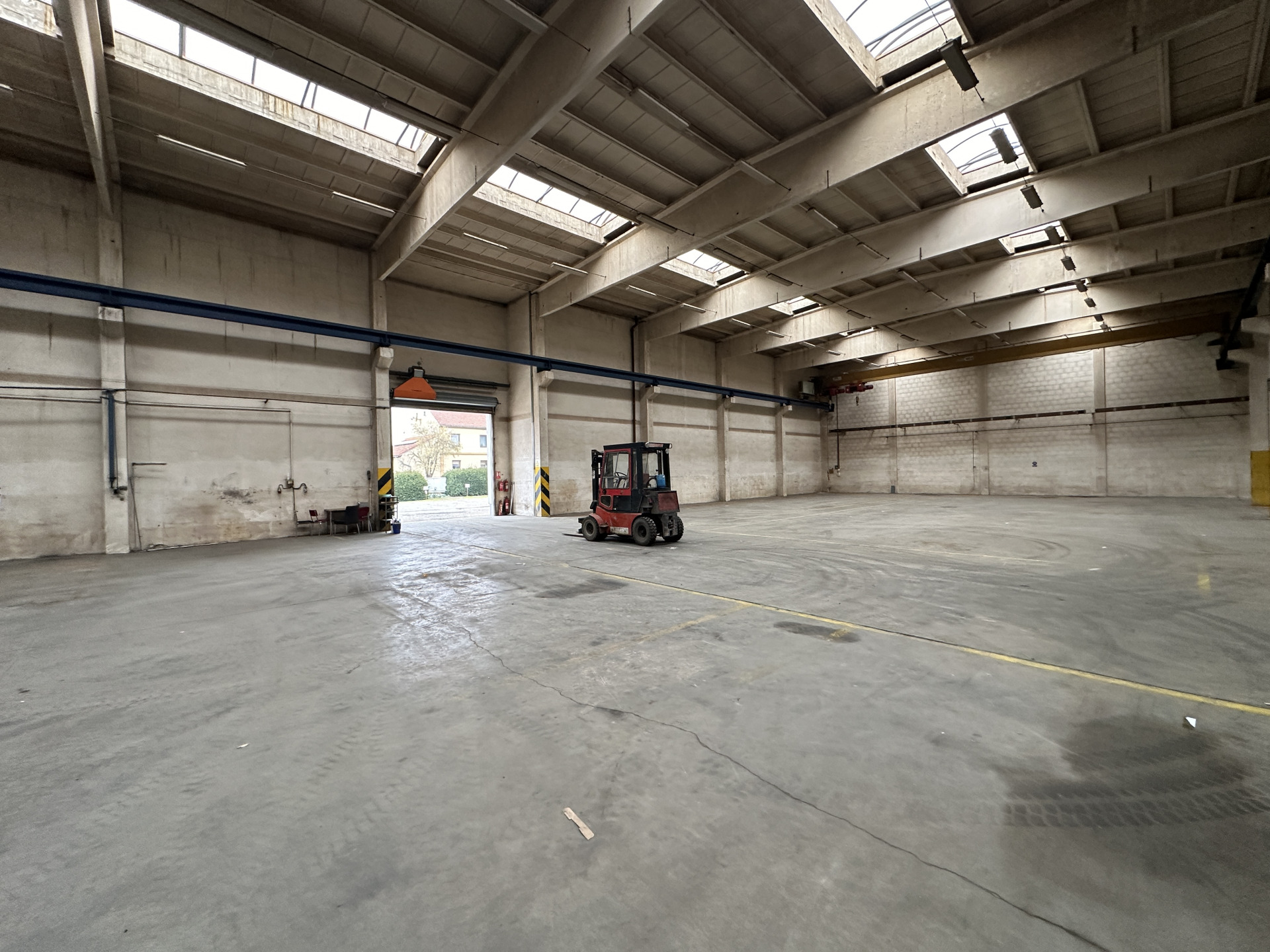 Pronájem skladu, výrobních prostor 1.200 m², Litoměřice