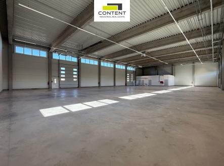 Pronájem skladovací prostor, 1 026 m²