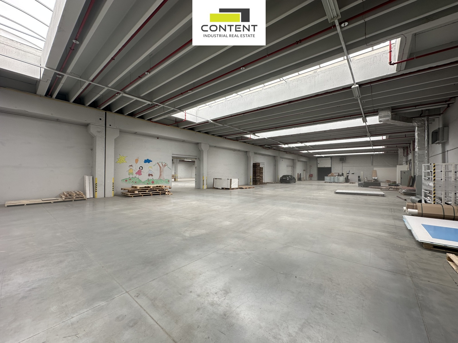 Pronájem skladu, výrobních prostor 4.000 m², Říčany u Prahy