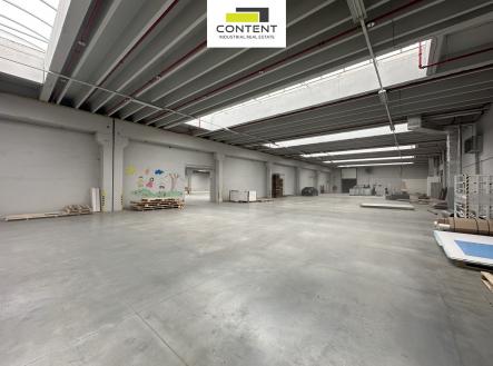 Pronájem skladu, 4 000 m²
