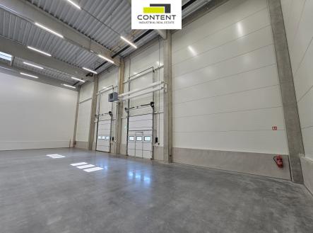 Pronájem výrobní prostor, 816 m² obrázek