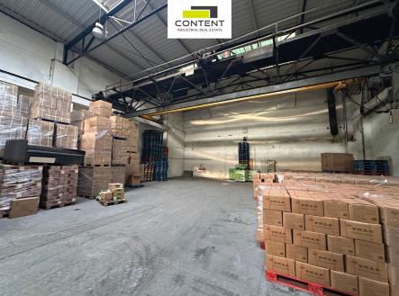 Pronájem skladovací prostor, 1 600 m²