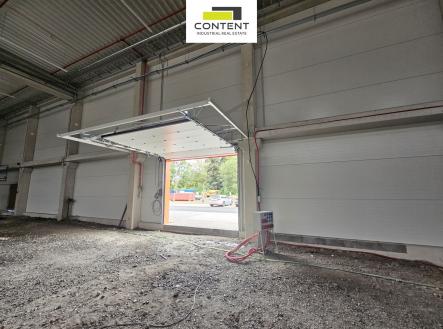 Pronájem výrobní prostory, 4 608 m²