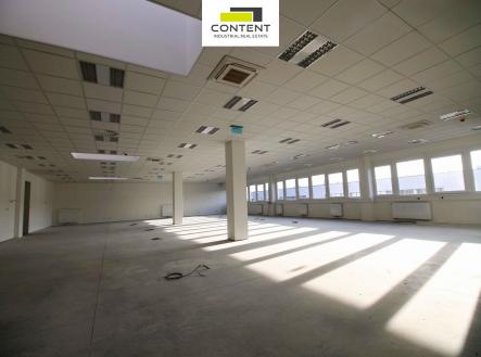 Pronájem výrobní prostor, 8 000 m²