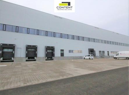 Pronájem výrobní prostor, 8 204 m²