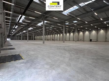 Pronájem výrobní prostor, 16 200 m²