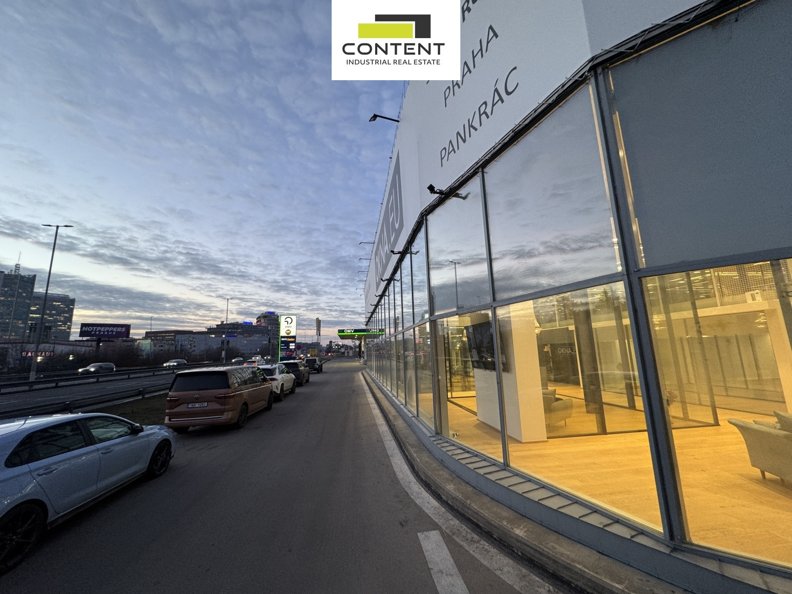 Pronájem showroomu  1000 m², Praha Pankrác, 5. května