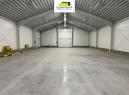 Pronájem výrobní prostor, 1 200 m²