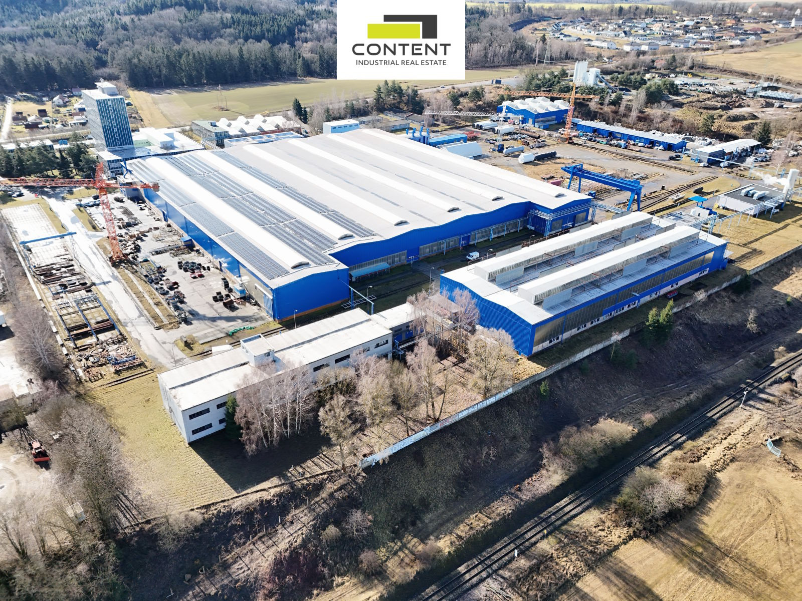 Pronájem skladu, komerčních prostor 1952m², Benešov u Prahy