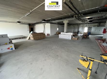 Pronájem skladovací prostor, 1 838 m²