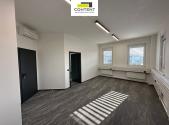 Pronájem kanceláře, 459 m²