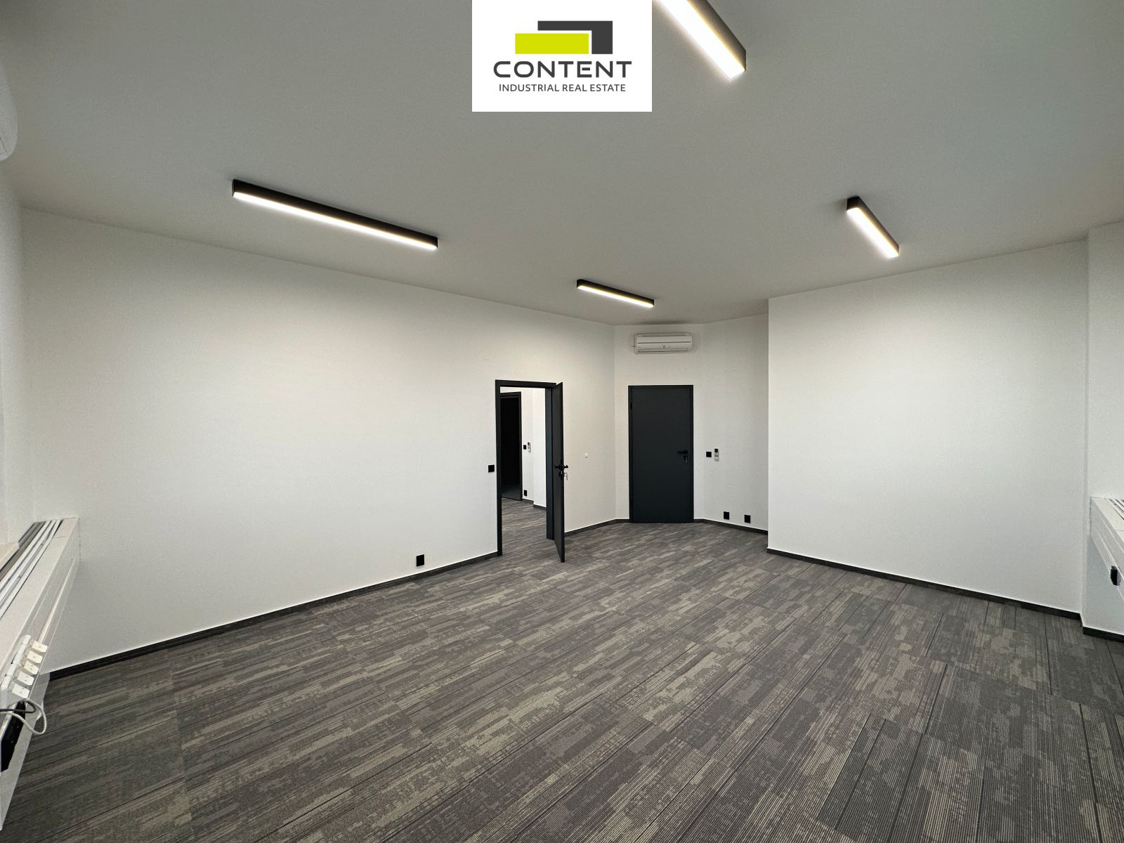 Pronájem kancelářských prostor 459 m², Praha - Nupaky