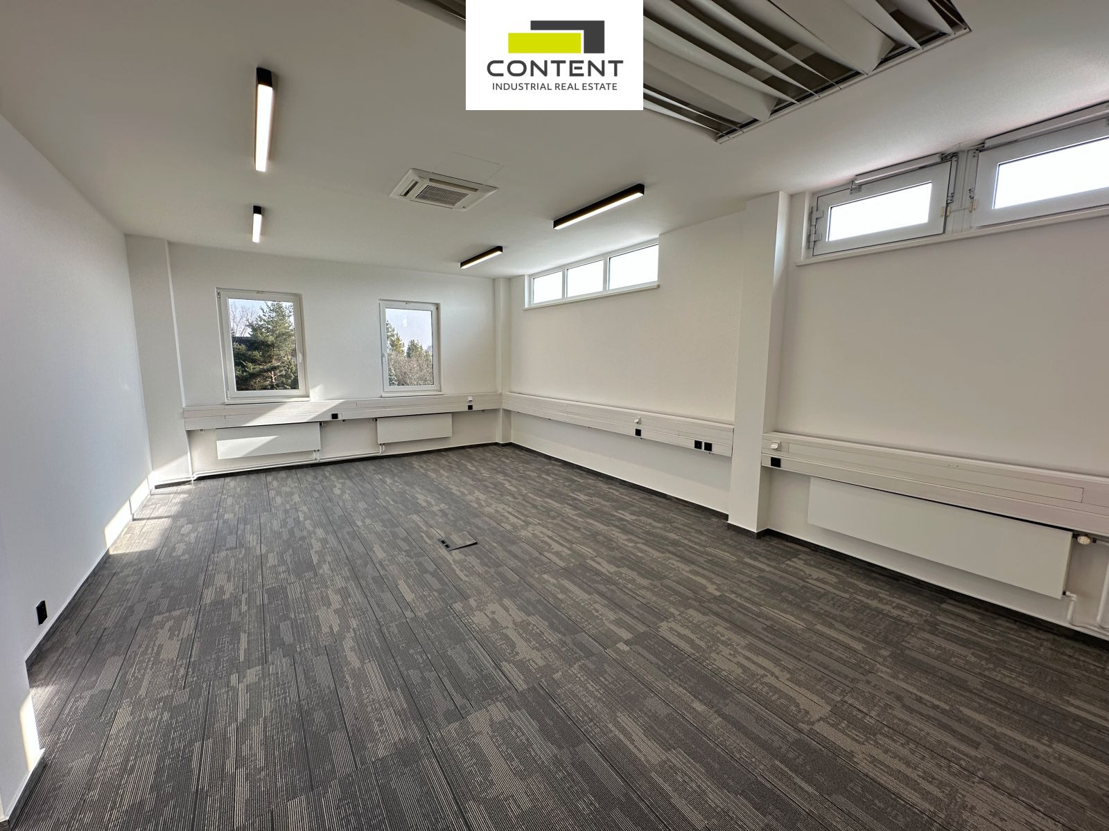 Pronájem kancelářských prostor 230 m², Praha - Nupaky