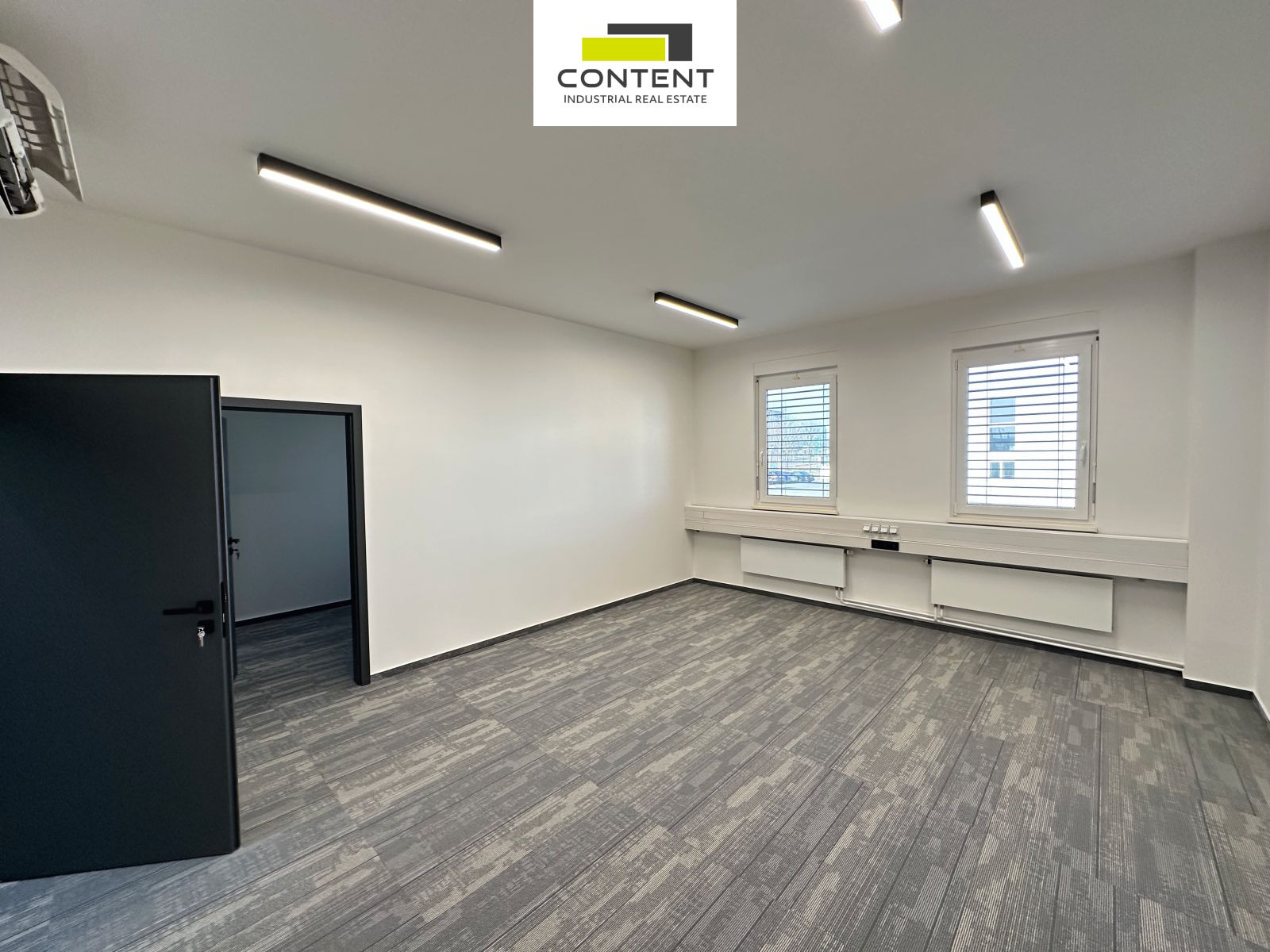 Pronájem kancelářských prostor 230 m², Praha - Nupaky