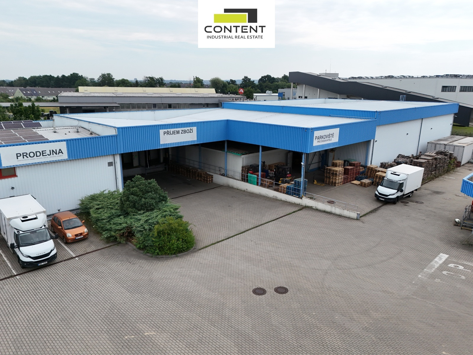 Pronájem skladu, výrobních a prodejních prostor 400 m², Praha - Nupaky